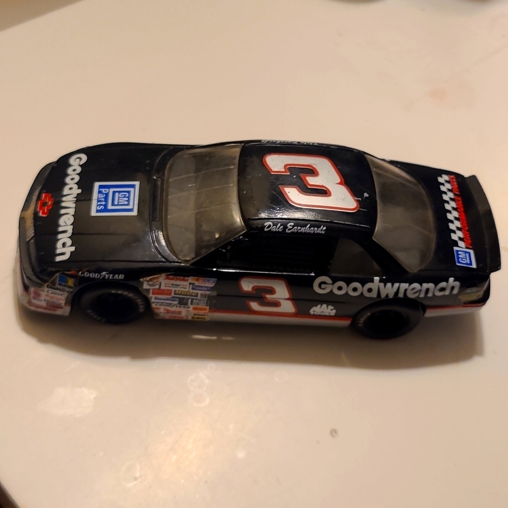 Goodwrench Dale Earnhardt Black Car Model